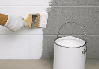 Produto Retalast da Retaprene aplicado em superfície de concreto para proteção e vedação